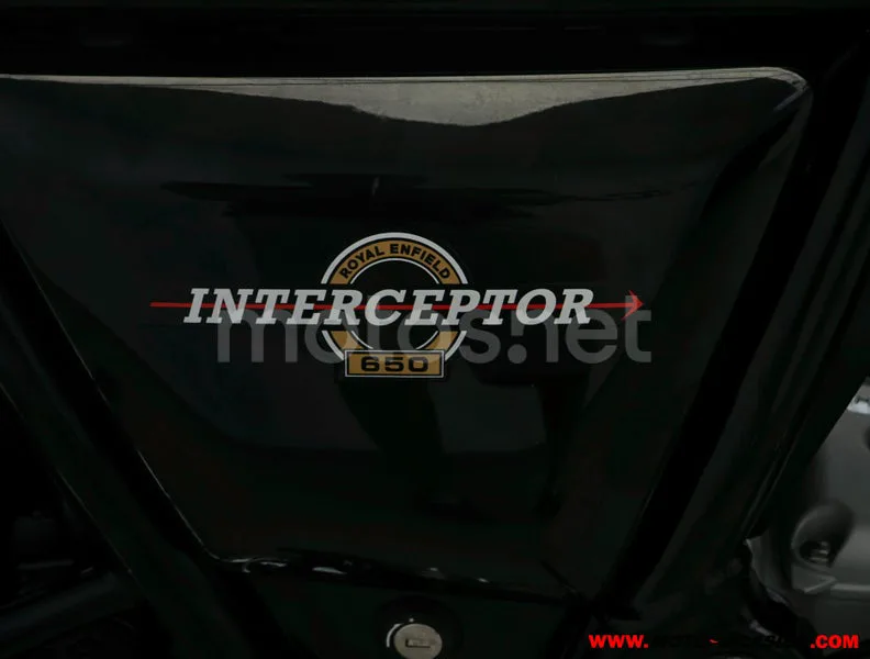 Royal Enfield Interceptor 650 - Vista 8