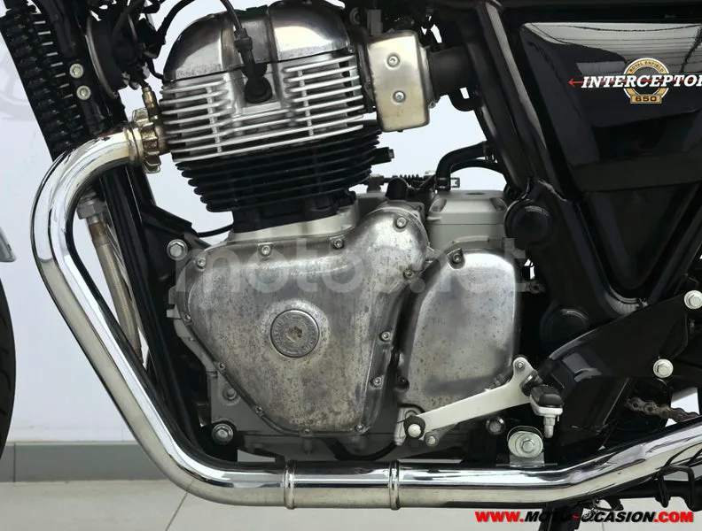 Royal Enfield Interceptor 650 - Vista 9