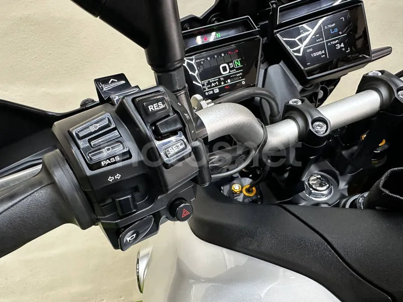 Yamaha Tracer 9 - Vista 8