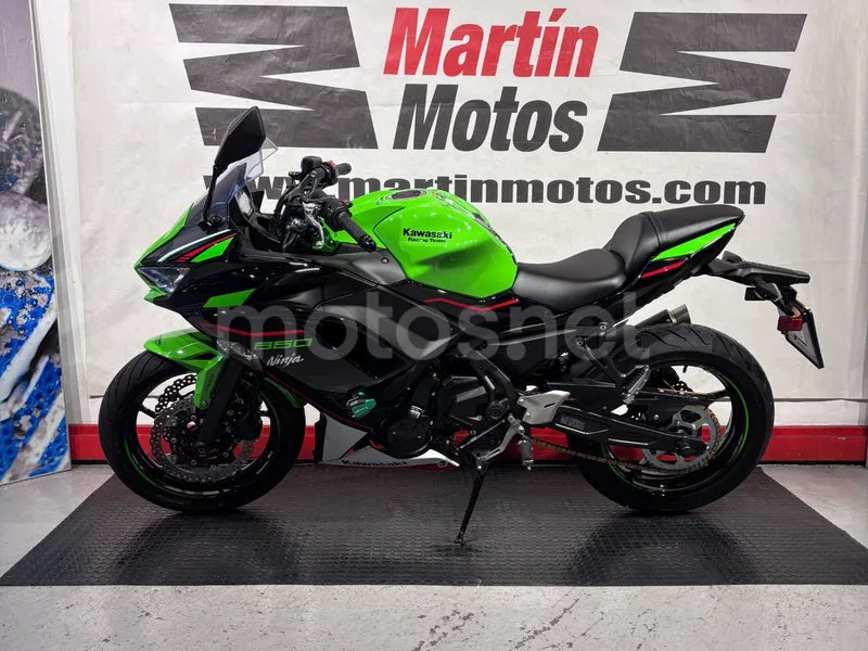 Kawasaki Ninja 650 - Vista 5