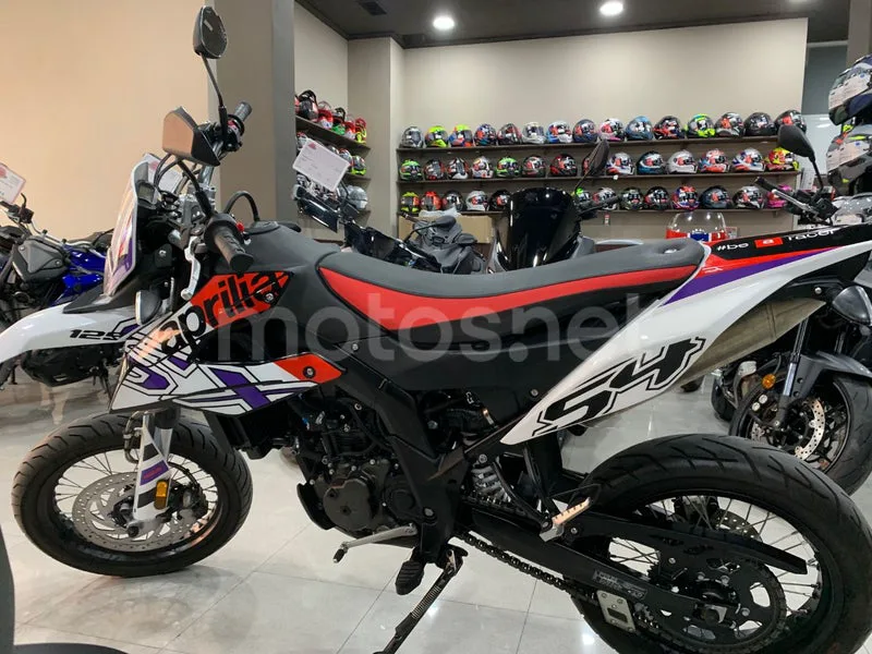 Aprilia SX 125 - Vista 6