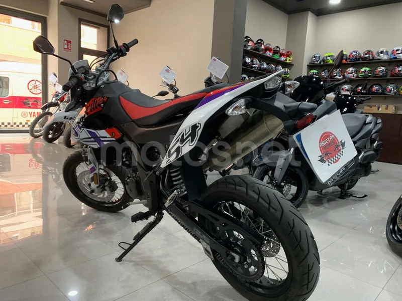Aprilia SX 125 - Vista 7