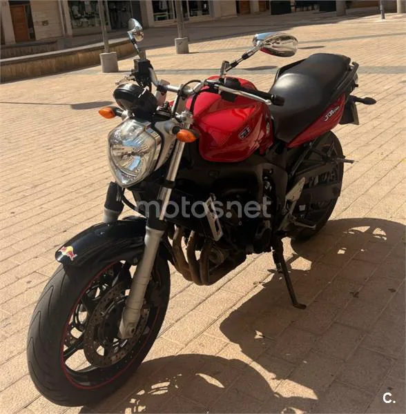 Yamaha FZ6 Fazer S2 - Vista 6
