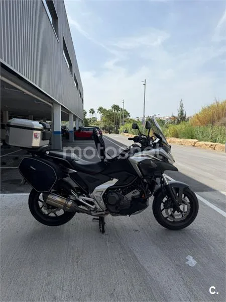Honda NC750X - Vista 7