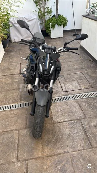 Yamaha MT-07 - Vista 4