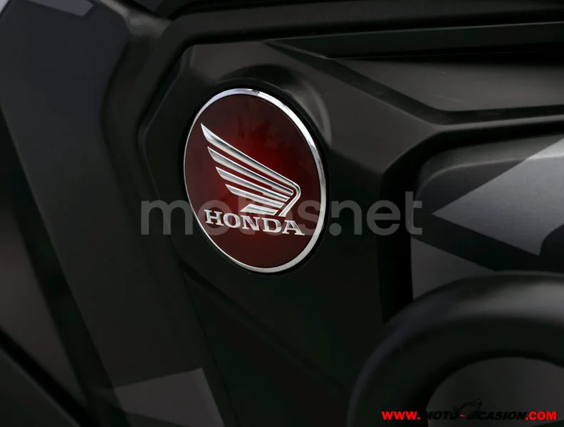 Honda CRF1100L Africa Twin - Vista 9