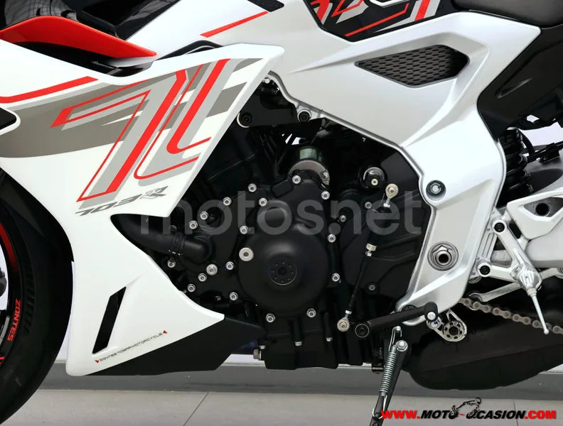 Zontes 703 RR - Vista 10