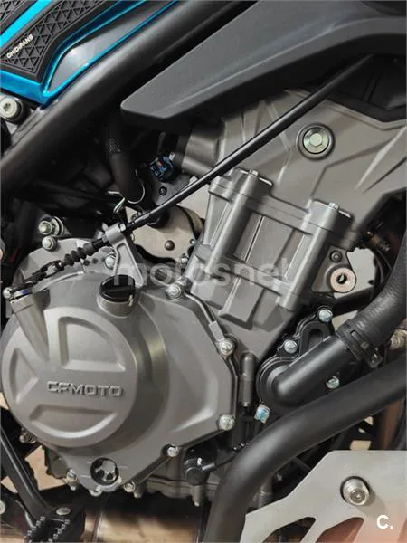 CFMOTO 450MT - Vista 4