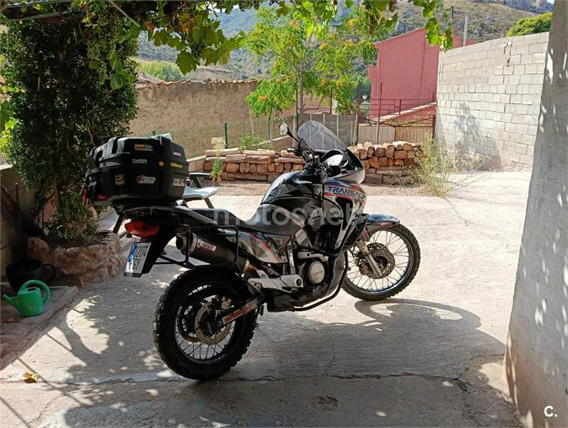 Honda XL650V Transalp - Vista 3