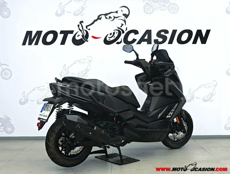 Kymco DTX 350 - Vista 3