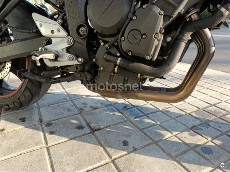 Yamaha FZ6 Fazer S2 - Vista 3