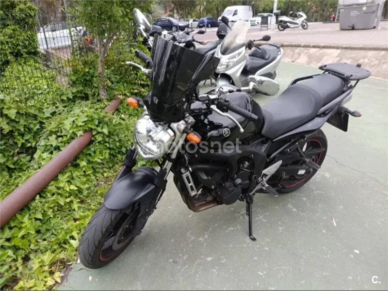 Yamaha FZ6 Fazer S2 - Vista 4