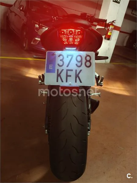 Triumph Street Triple - Vista 5