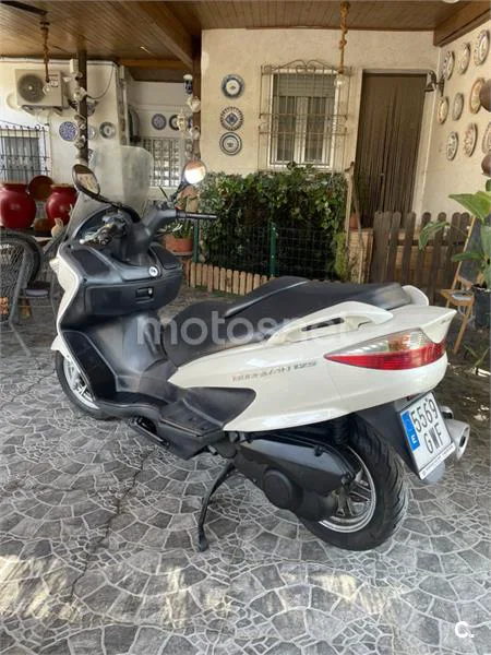Suzuki Burgman 125 1300 € 2010 Murcia - 2