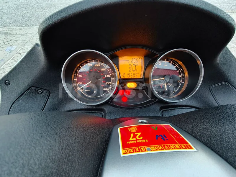 Piaggio MP3 400 - Vista 11
