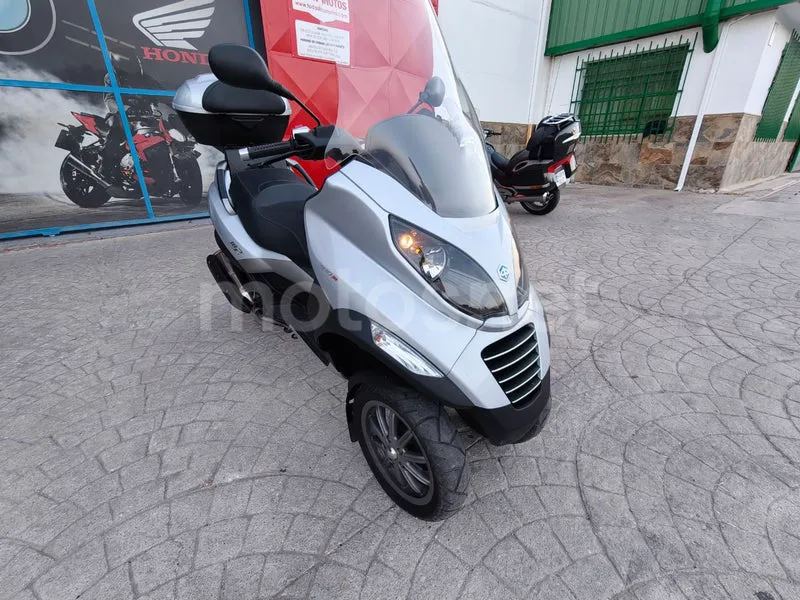 Piaggio MP3 400 - Vista 17
