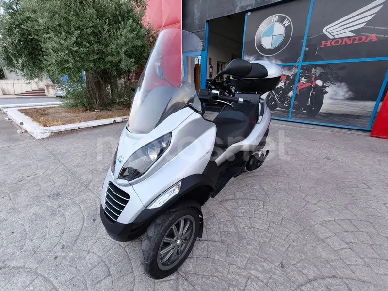 Piaggio MP3 400 - Vista 5