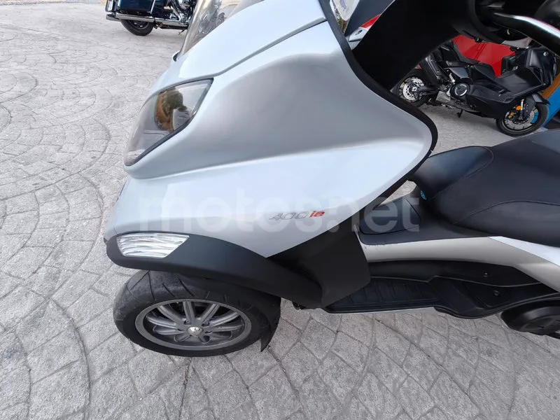 Piaggio MP3 400 - Vista 6