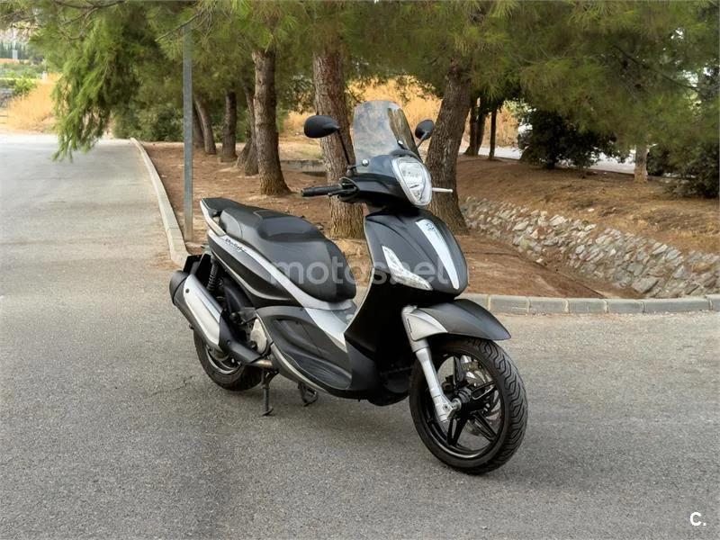 Piaggio Beverly Sport Touring 350 3200 € 2015 Granada - 1