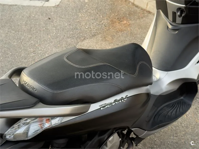 Piaggio Beverly Sport Touring 350 - Vista 14