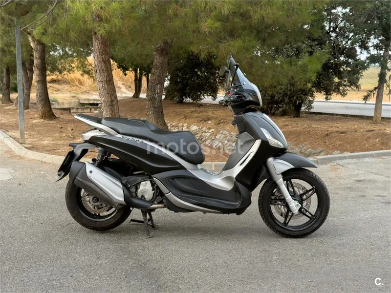 Piaggio Beverly Sport Touring 350 - Vista 7