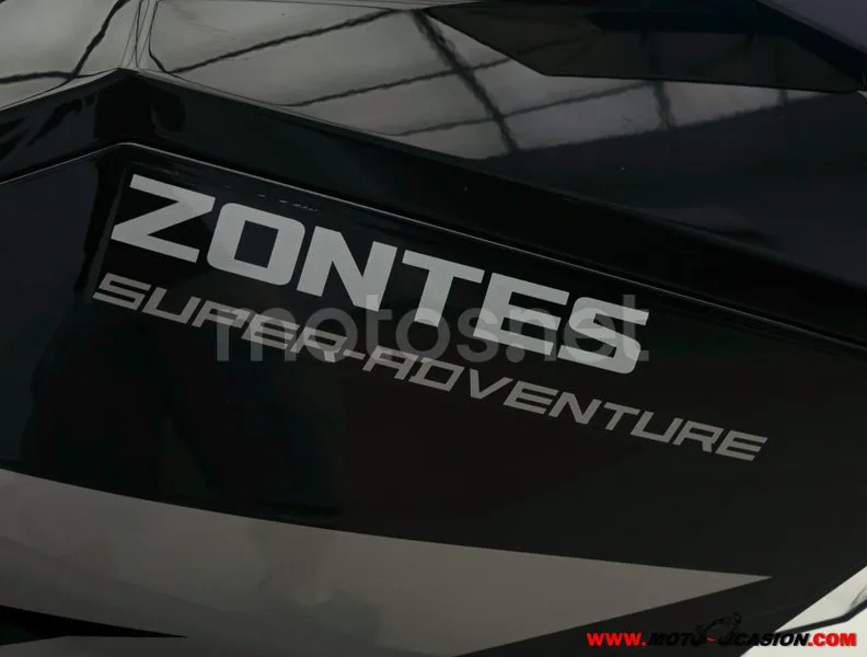 Zontes 703 F - Vista 9