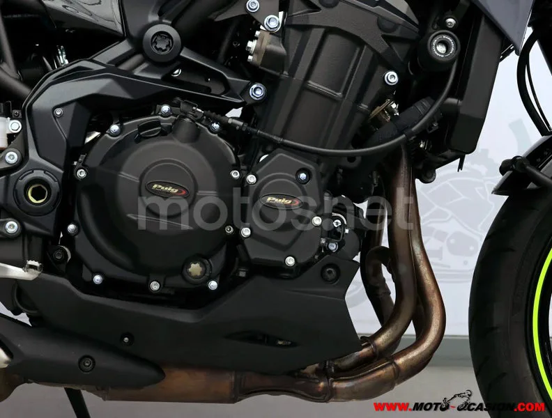 Kawasaki Z900 - Vista 5