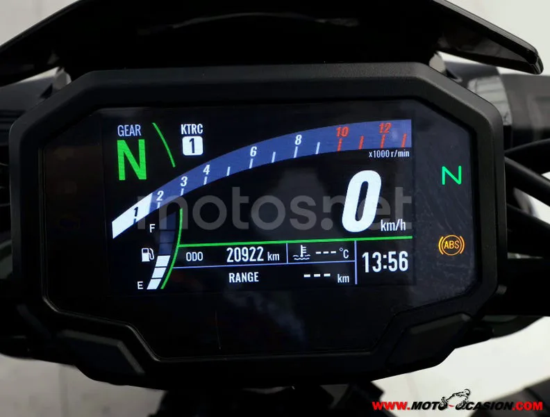 Kawasaki Z900 - Vista 6