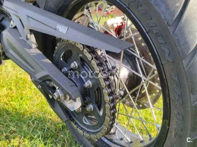 Triumph Tiger 800 XC - Vista 4