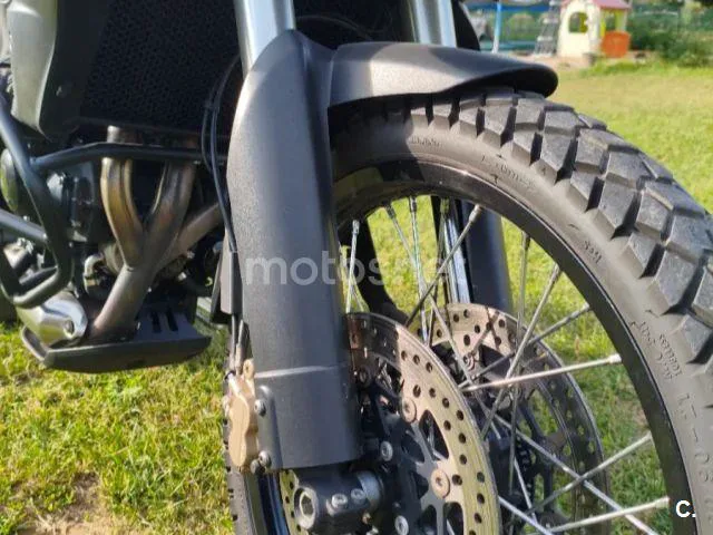Triumph Tiger 800 XC - Vista 5