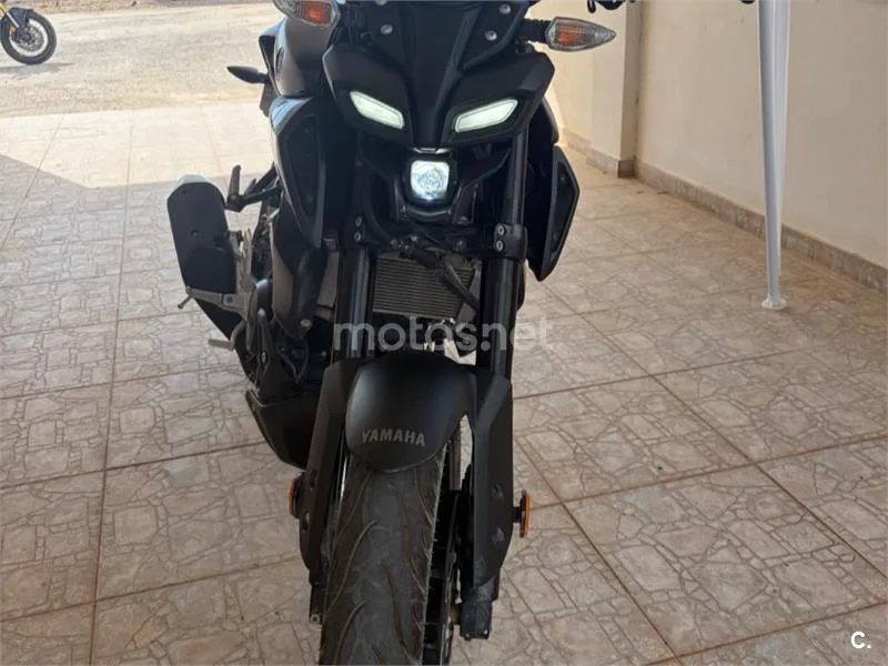 Yamaha MT-125 - Vista 3