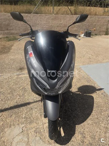 Honda PCX125 - Vista 3