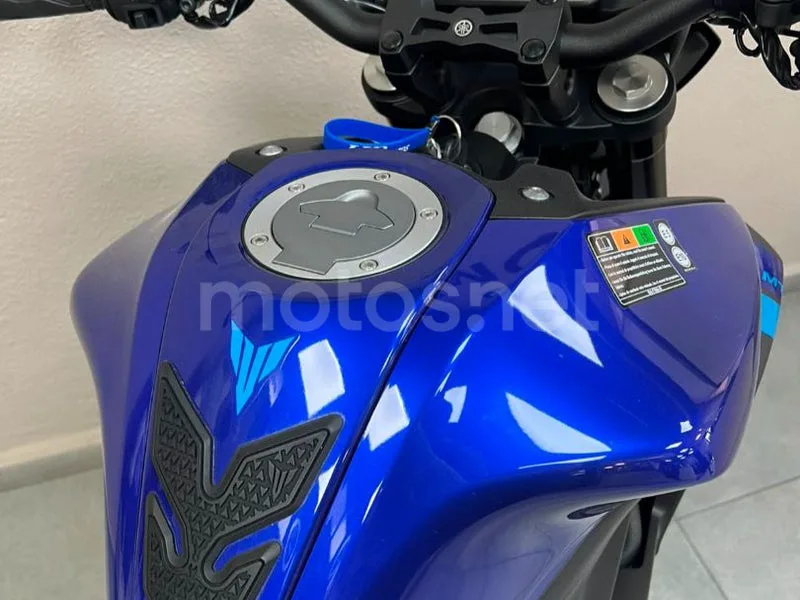 Yamaha MT-125 - Vista 15