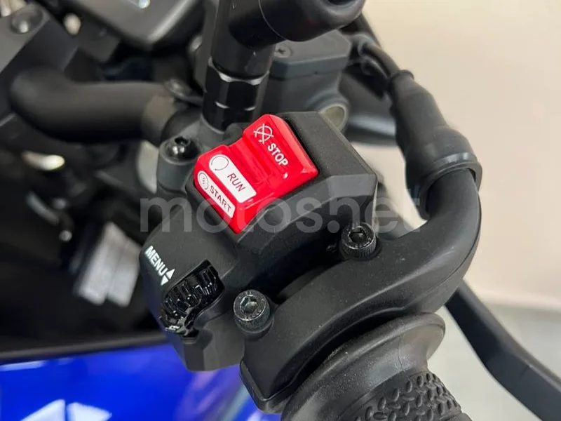 Yamaha MT-125 - Vista 16