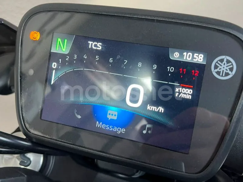 Yamaha MT-125 - Vista 17