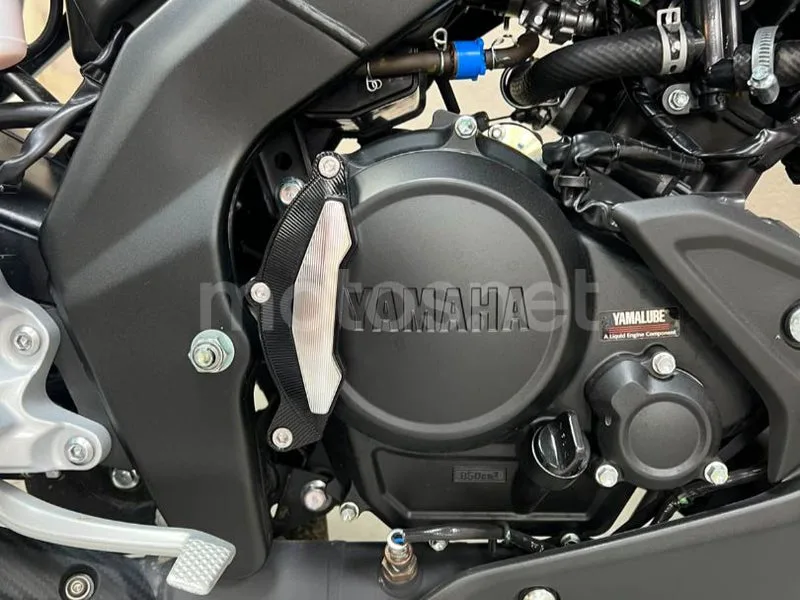 Yamaha MT-125 - Vista 18