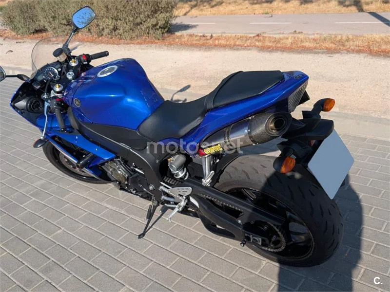 Yamaha YZF-R1 - Vista 5