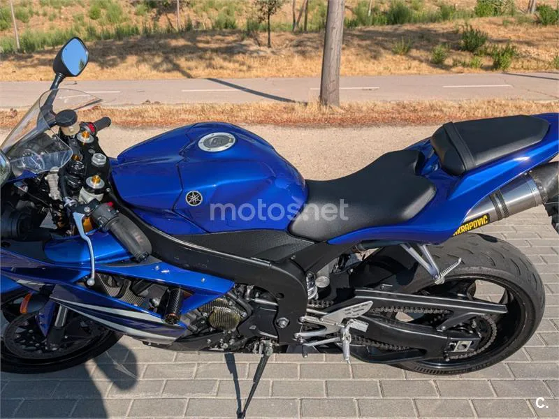 Yamaha YZF-R1 - Vista 6