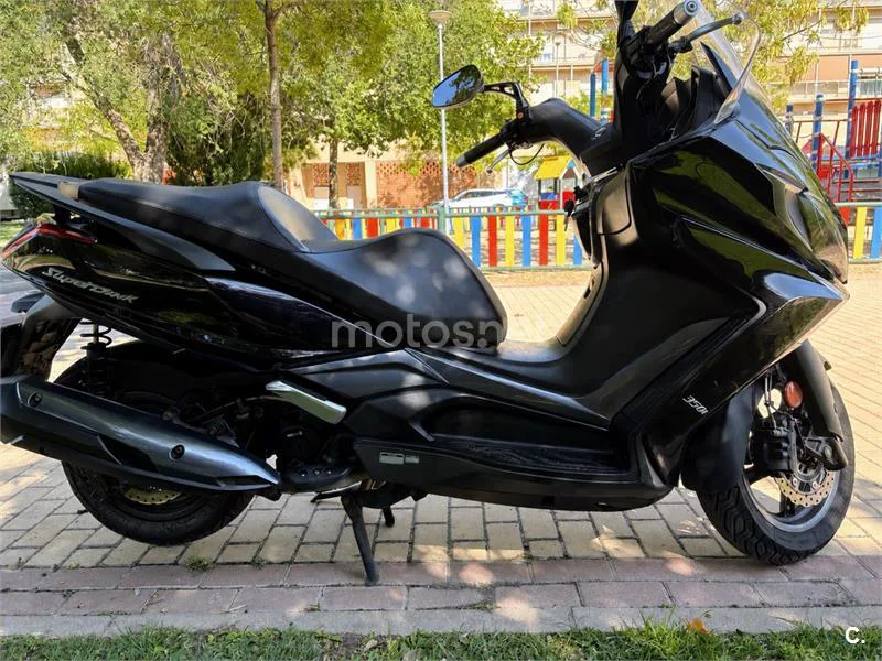 Kymco Super Dink 350 - Vista 4