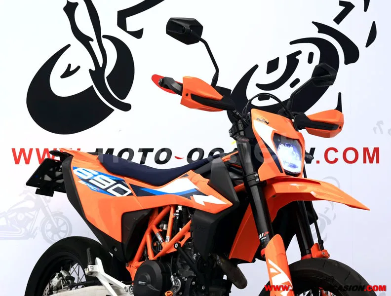 KTM 690 SMC R - Vista 4