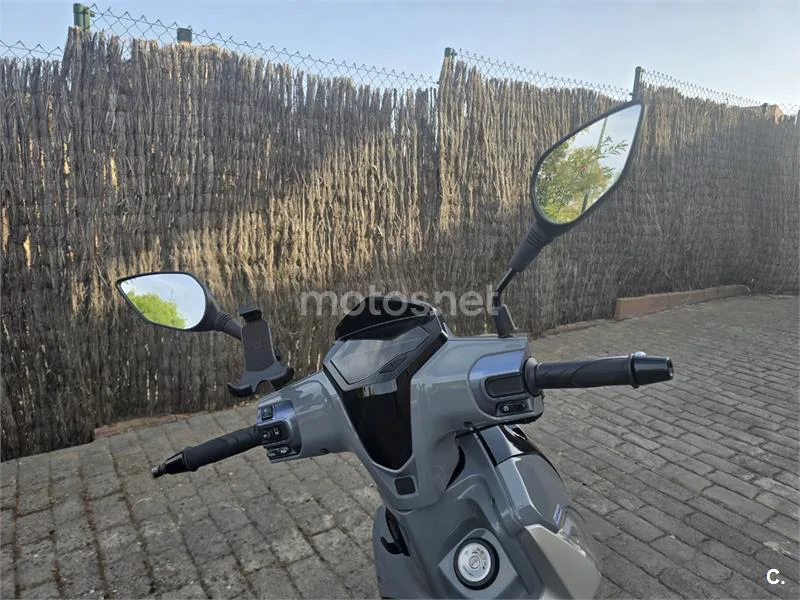 SYM Symphony ST 125 LC - Vista 15