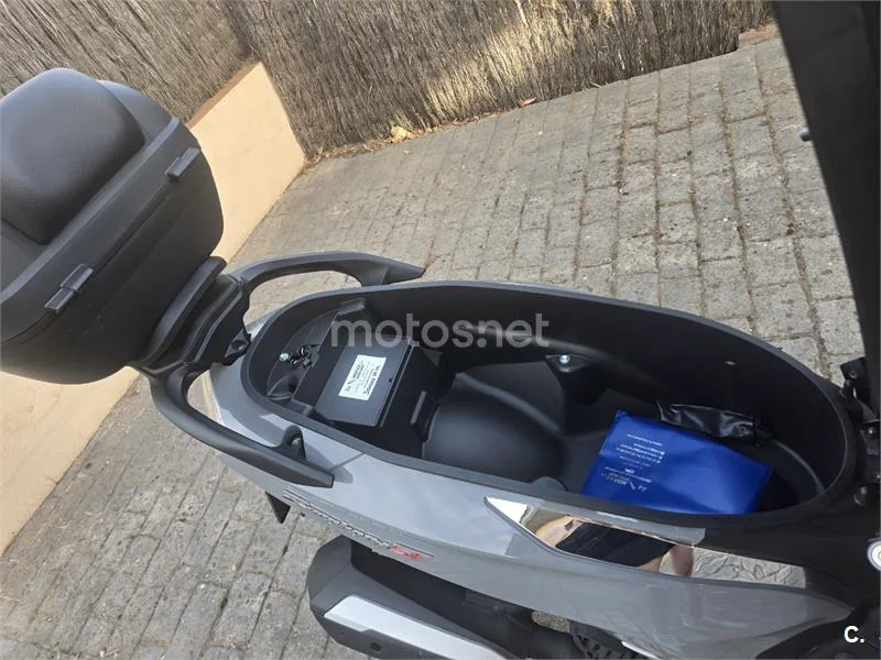 SYM Symphony ST 125 LC - Vista 8