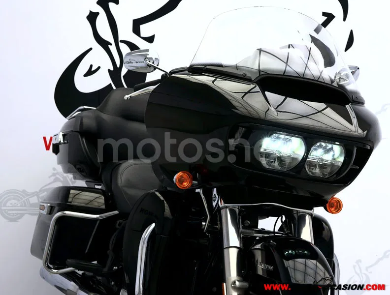 Harley-Davidson Road Glide - Vista 4