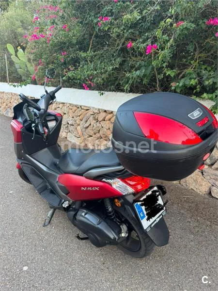 Yamaha NMAX - Vista 9