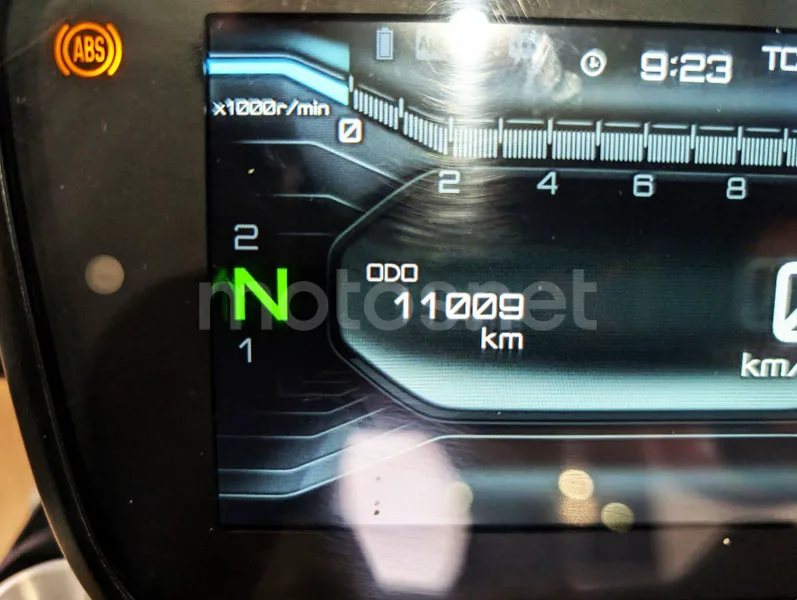 Yamaha MT-125 - Vista 7