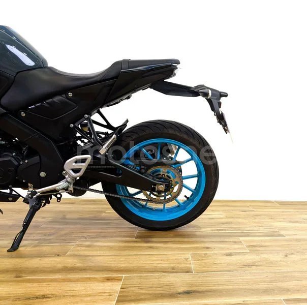 Yamaha MT-125 - Vista 9