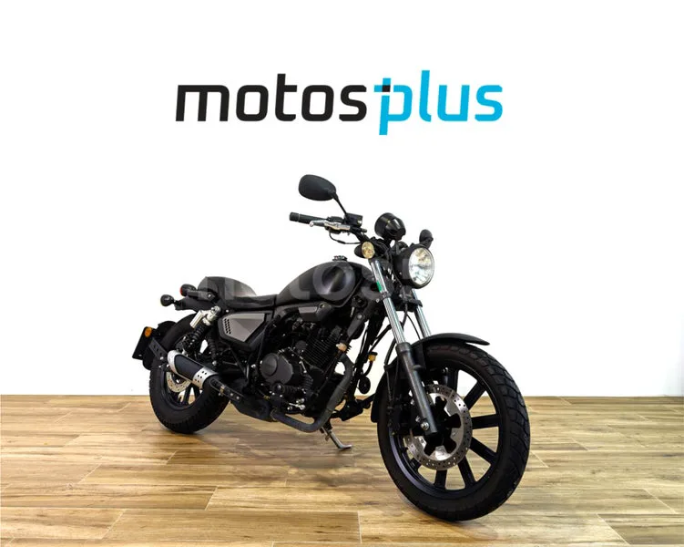 Keeway K-Light 125 1390 € 2018 Barcelona - 1