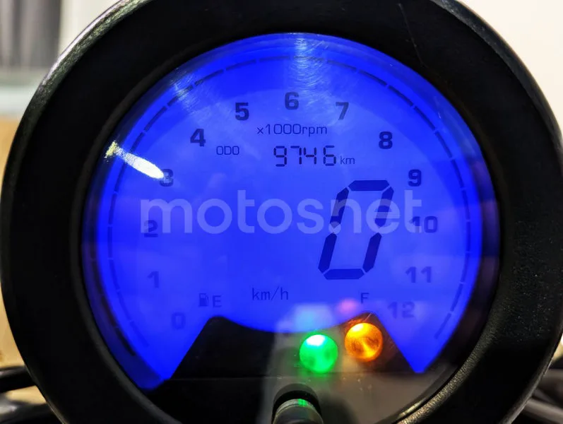 Keeway K-Light 125 - Vista 7