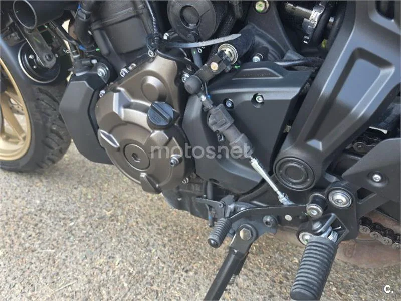 Yamaha Tracer 7 - Vista 16