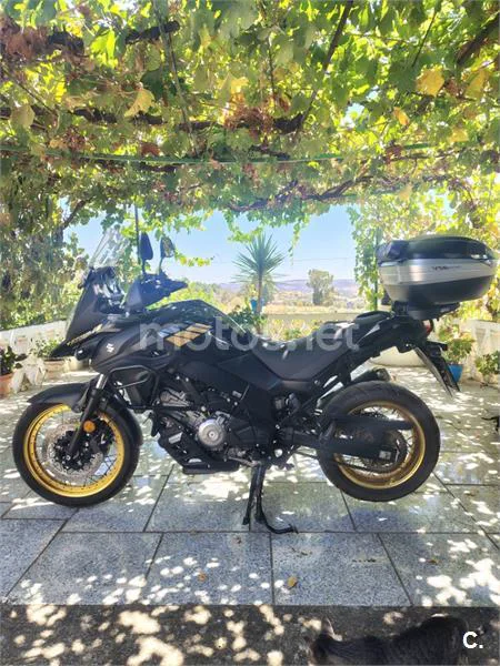 Suzuki V-Strom 650XT 6200 € 2020 Badajoz - 1